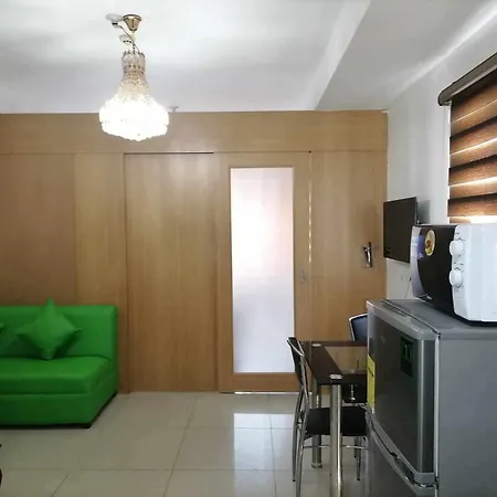 Spacious 1 Bedroom Fully Furnished Condo